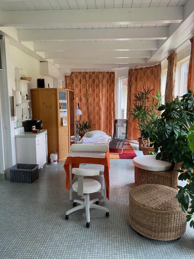 Villa Martini Boutiquehotel (Adults Only) Velden am Woerthersee Exterior photo